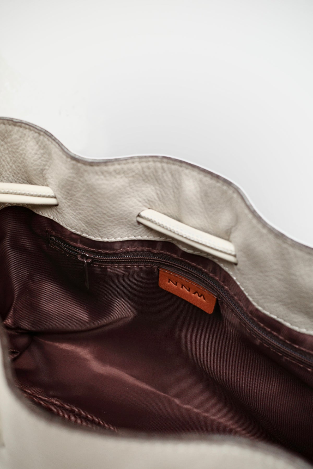 【NEW】PRINCESS | Leather Bundle Bag