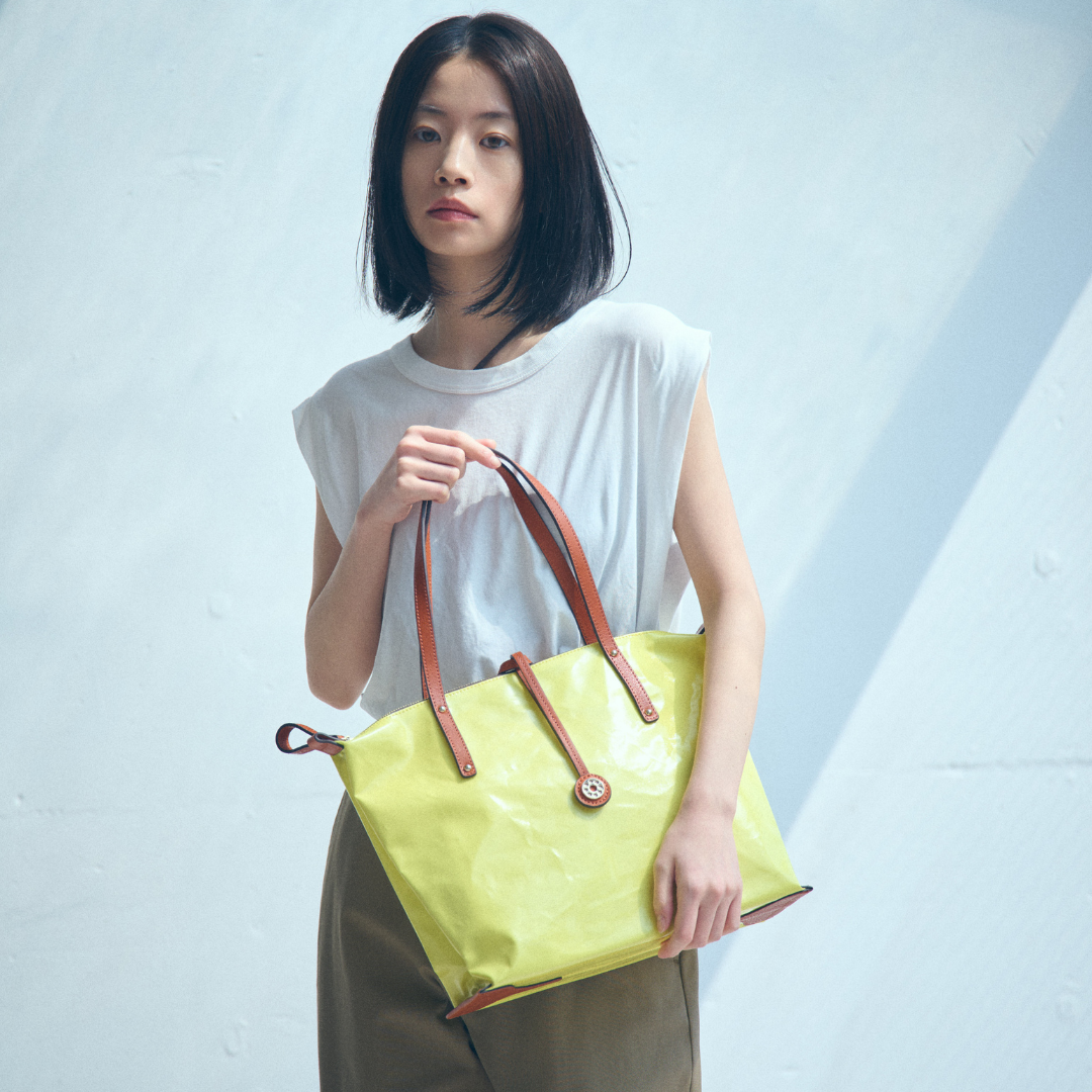 【New】LIFE | Waterproof Tote Bag
